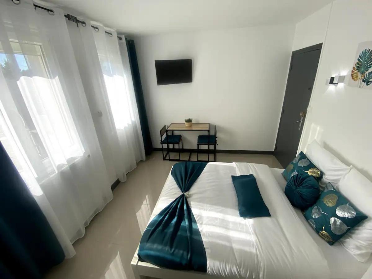 Appartement T4 Cosi: Tv Netflix Parking Монтелимар Экстерьер фото
